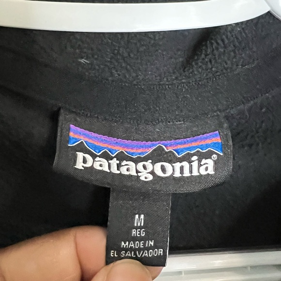 Patagonia Women's 1/4-Zip Fleece Pullover - Black - Size Medium - Picture 3 of 4